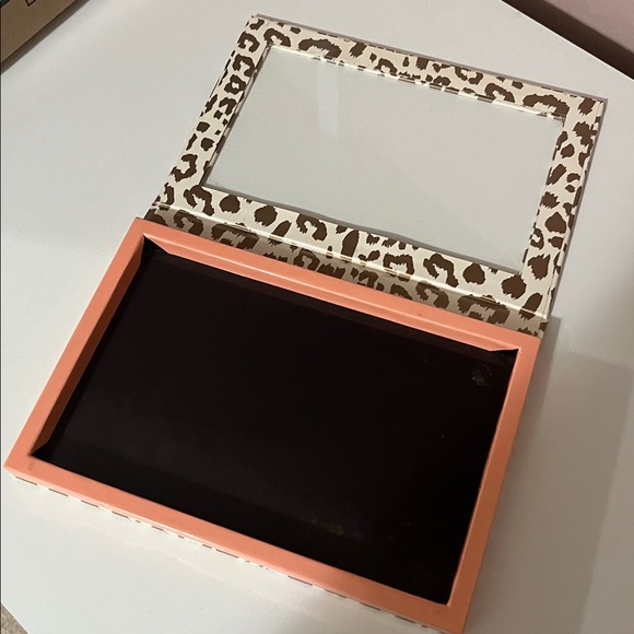 Sephora Animal Print Z-Palette - Picture 2 of 3